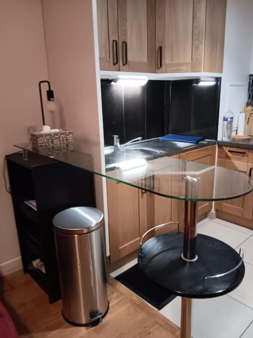 La Citadine, Paris A 10 Minutes Par Le Metro 8 Appartement Maisons-Alfort Buitenkant foto